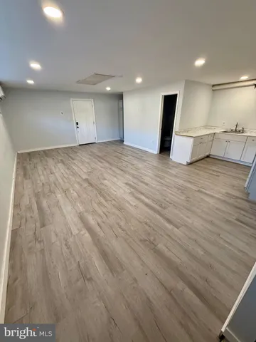 $1,200 | 2966 Hickory Valley Drive, Waldorf, MD 20601