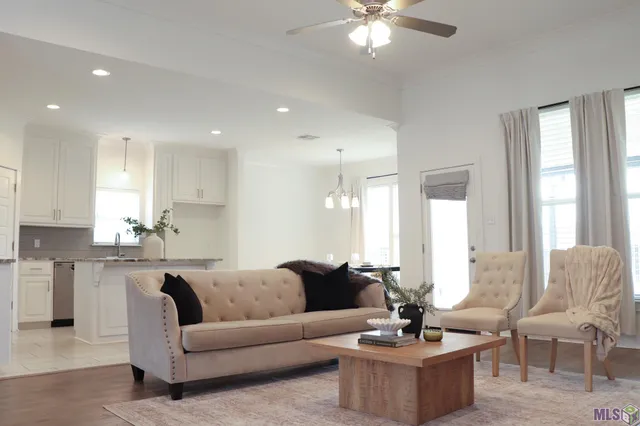 $368,000 | 39223 Canopy Court, Gonzales, LA 70737