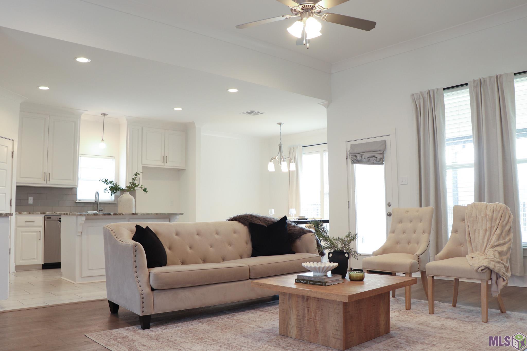 39223 Canopy Court Gonzales, LA 70737 - Photo 4 of 28