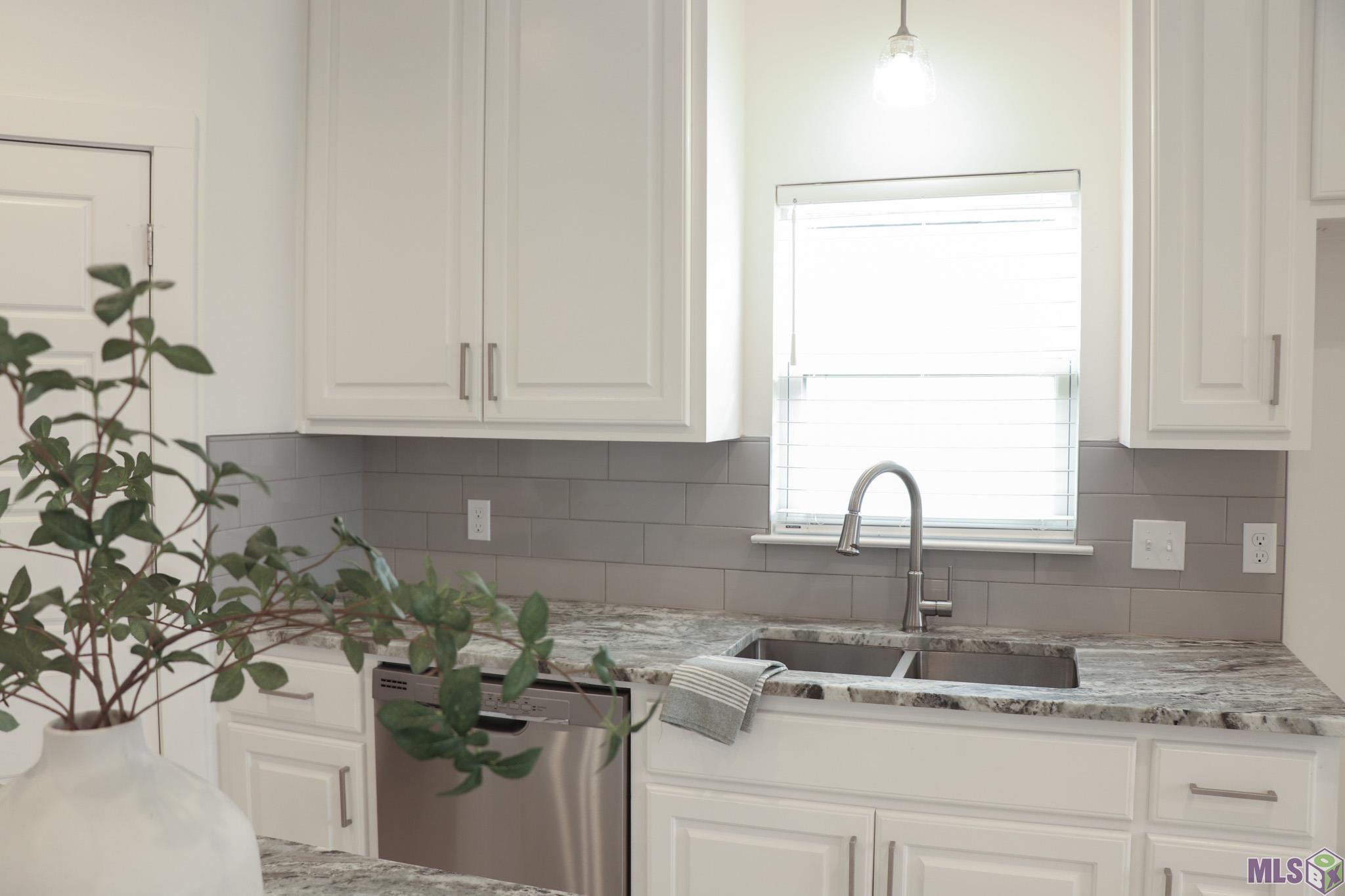 39223 Canopy Court Gonzales, LA 70737 - Photo 6 of 28