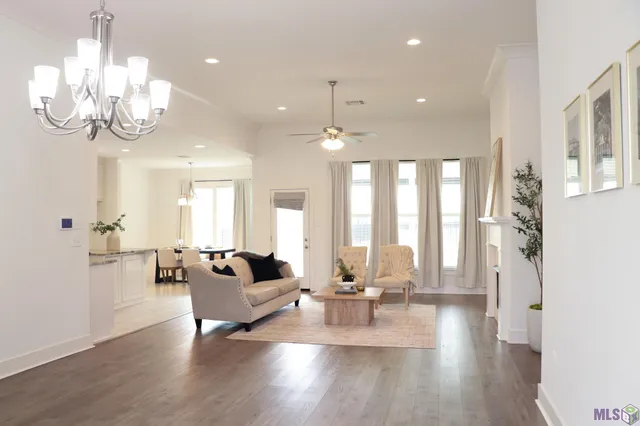 $368,000 | 39223 Canopy Court, Gonzales, LA 70737