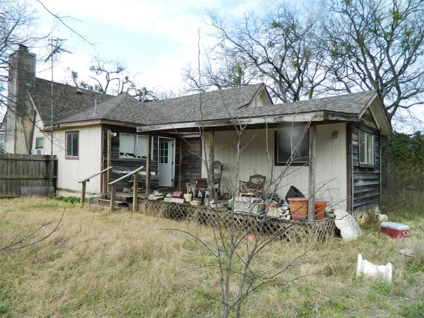 $169,500 | 110 South Bois D Arc Street, Leonard, TX 75452