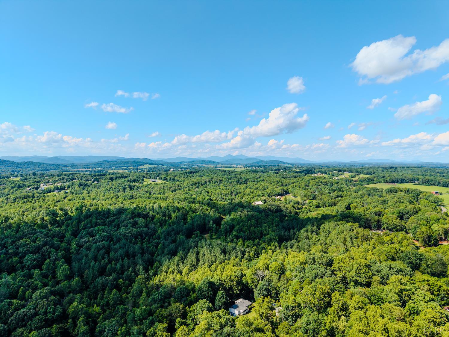109 Tosh Lane Goodview, VA 24095 - Photo 9 of 32