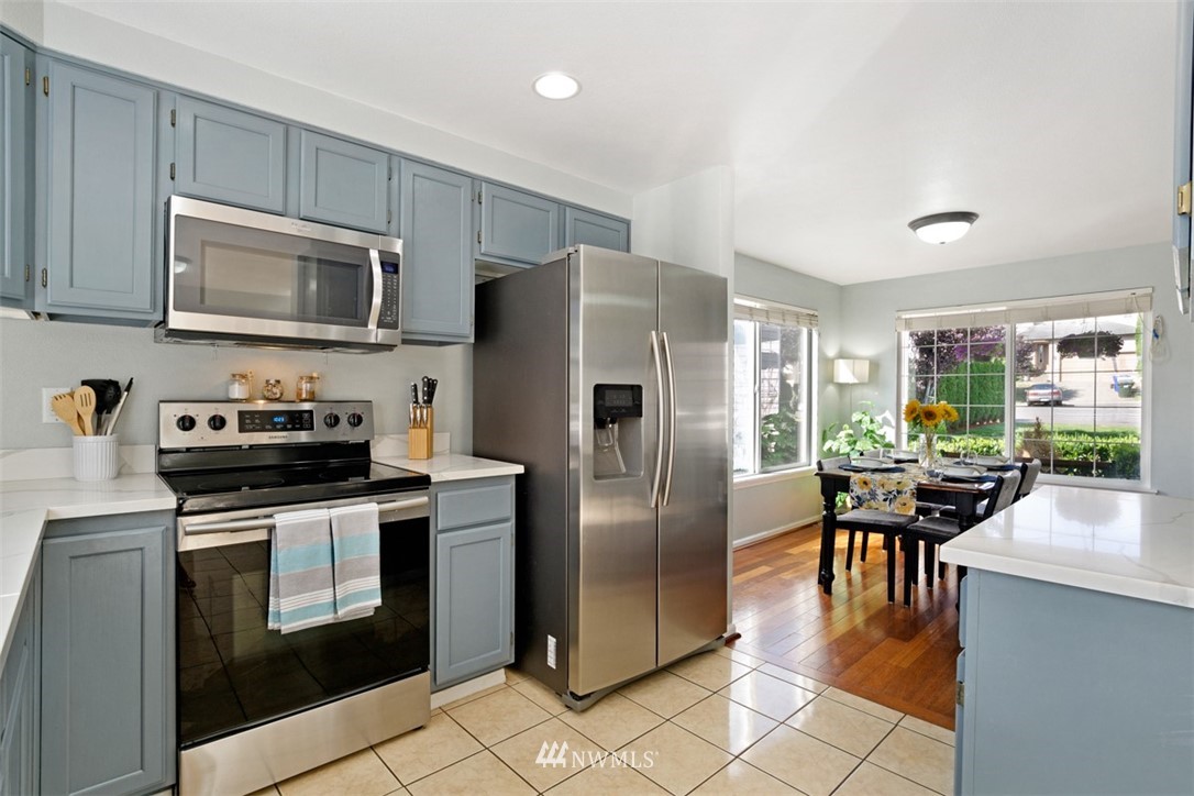 23806 125th Place Southeast Kent, WA 98031 - Photo 11 of 25