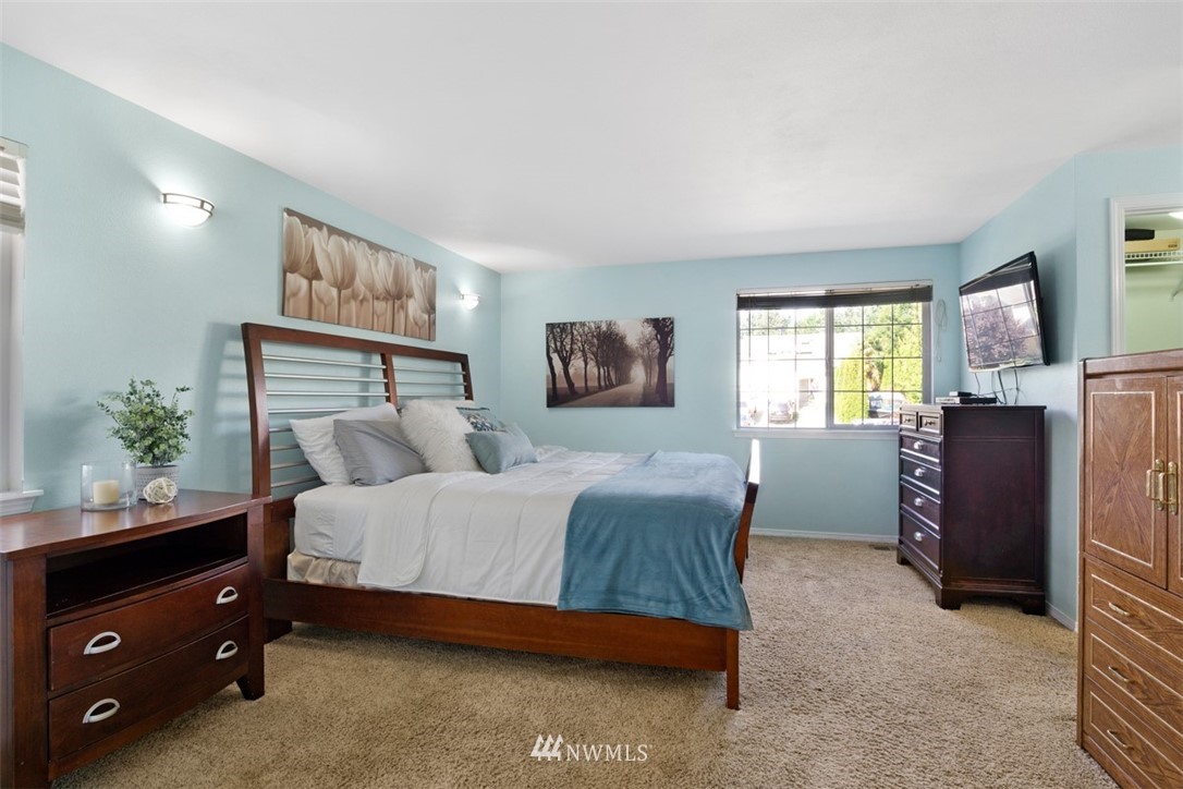 23806 125th Place Southeast Kent, WA 98031 - Photo 15 of 25