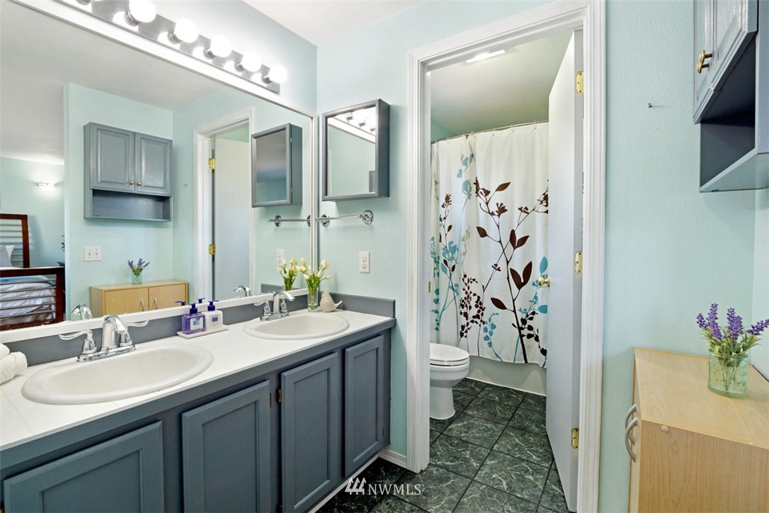 23806 125th Place Southeast Kent, WA 98031 - Photo 17 of 25