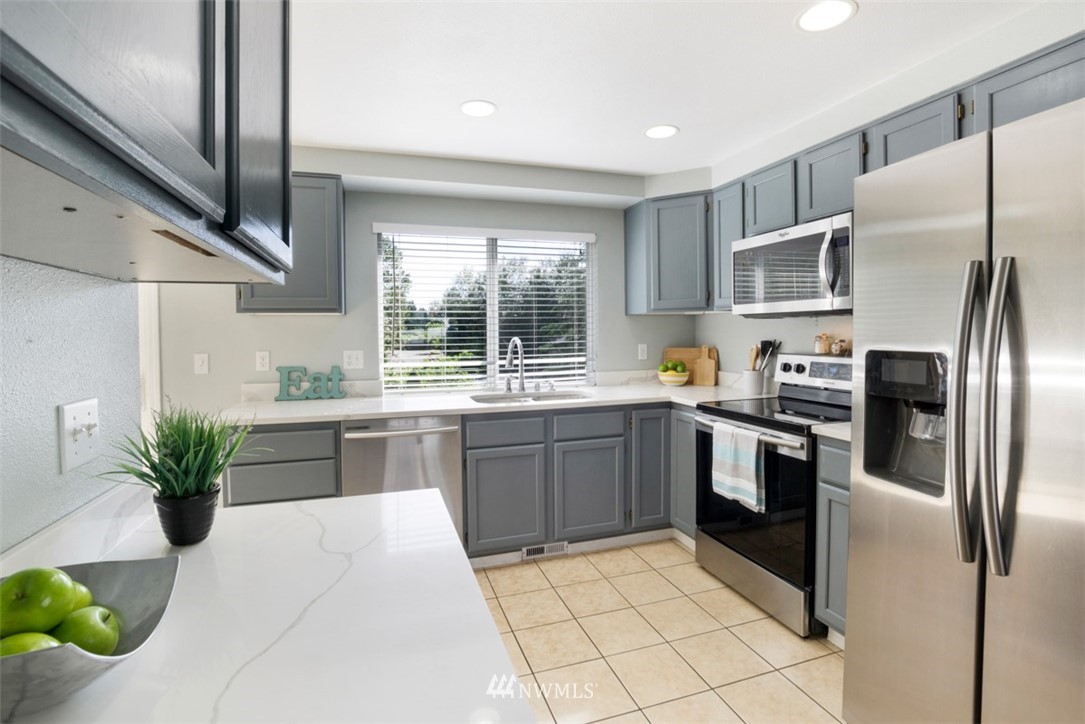 23806 125th Place Southeast Kent, WA 98031 - Photo 10 of 25