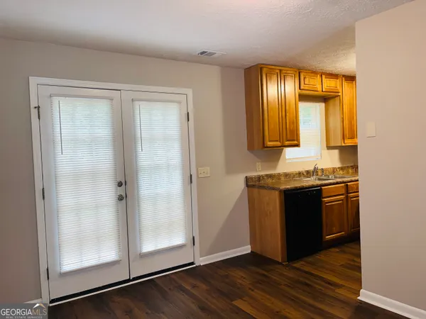 $995 | 603 Wilburn Avenue, Unit E, LaGrange, GA 30240