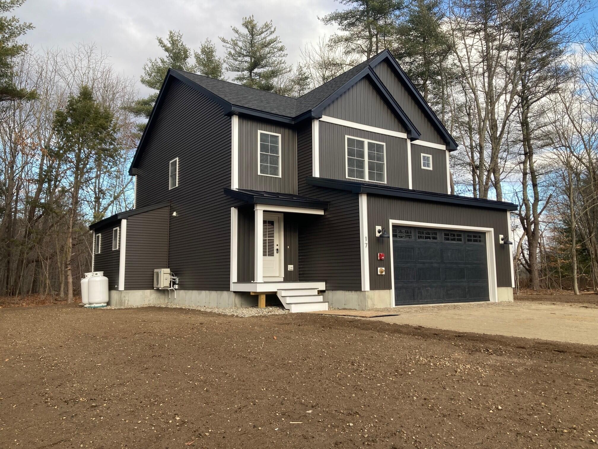 17 Tuscan large front