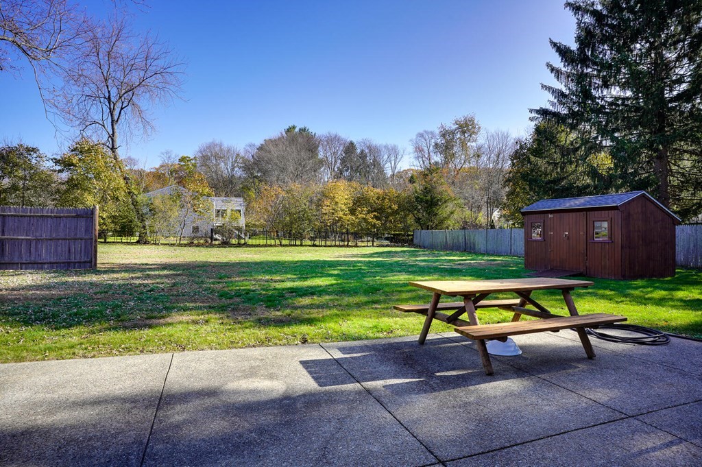 7 Spring Valley Road Burlington, MA 01803 - Photo 12 of 36 Gallery Image 12