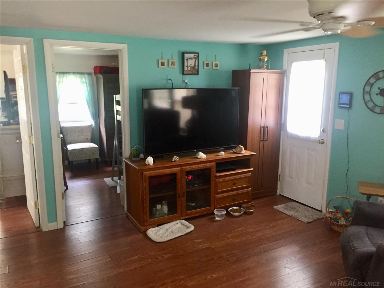 7429 Dogwood Road Lexington, MI 48450 - Photo 6 of 34 50020776-5.JPG