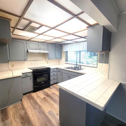 $299,000 | 5314 Athens Drive, Tyler, TX 75703