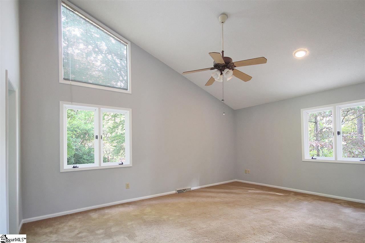 204 Hillandale Road Seneca, SC 29672 - Photo 18 of 36 Gallery Image 18