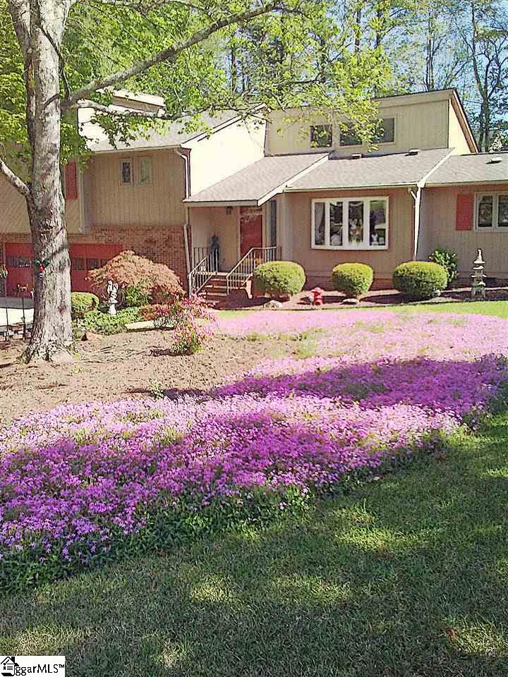 204 Hillandale Road Seneca, SC 29672 - Photo 3 of 36 Gallery Image 3