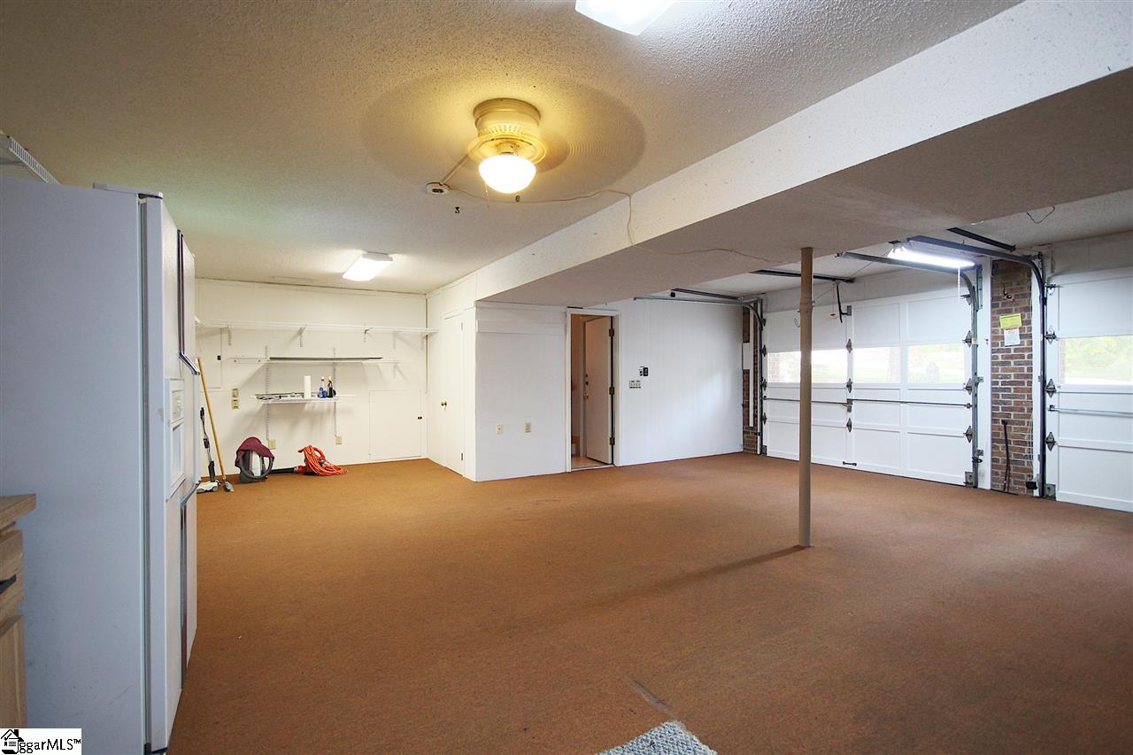 204 Hillandale Road Seneca, SC 29672 - Photo 24 of 36 Gallery Image 24
