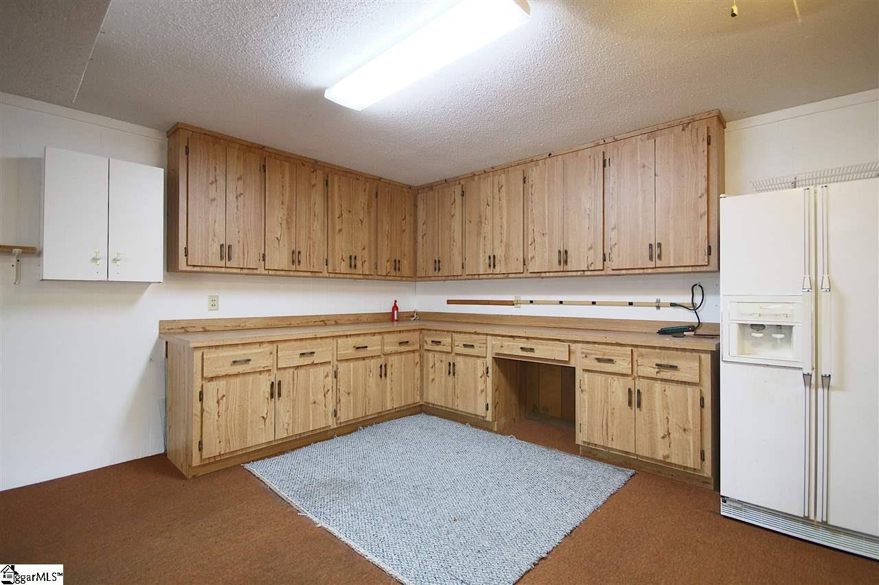 204 Hillandale Road Seneca, SC 29672 - Photo 25 of 36 Gallery Image 25