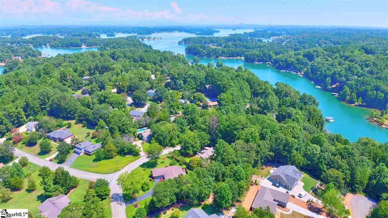 204 Hillandale Road Seneca, SC 29672 - Photo 32 of 36 Gallery Image 32