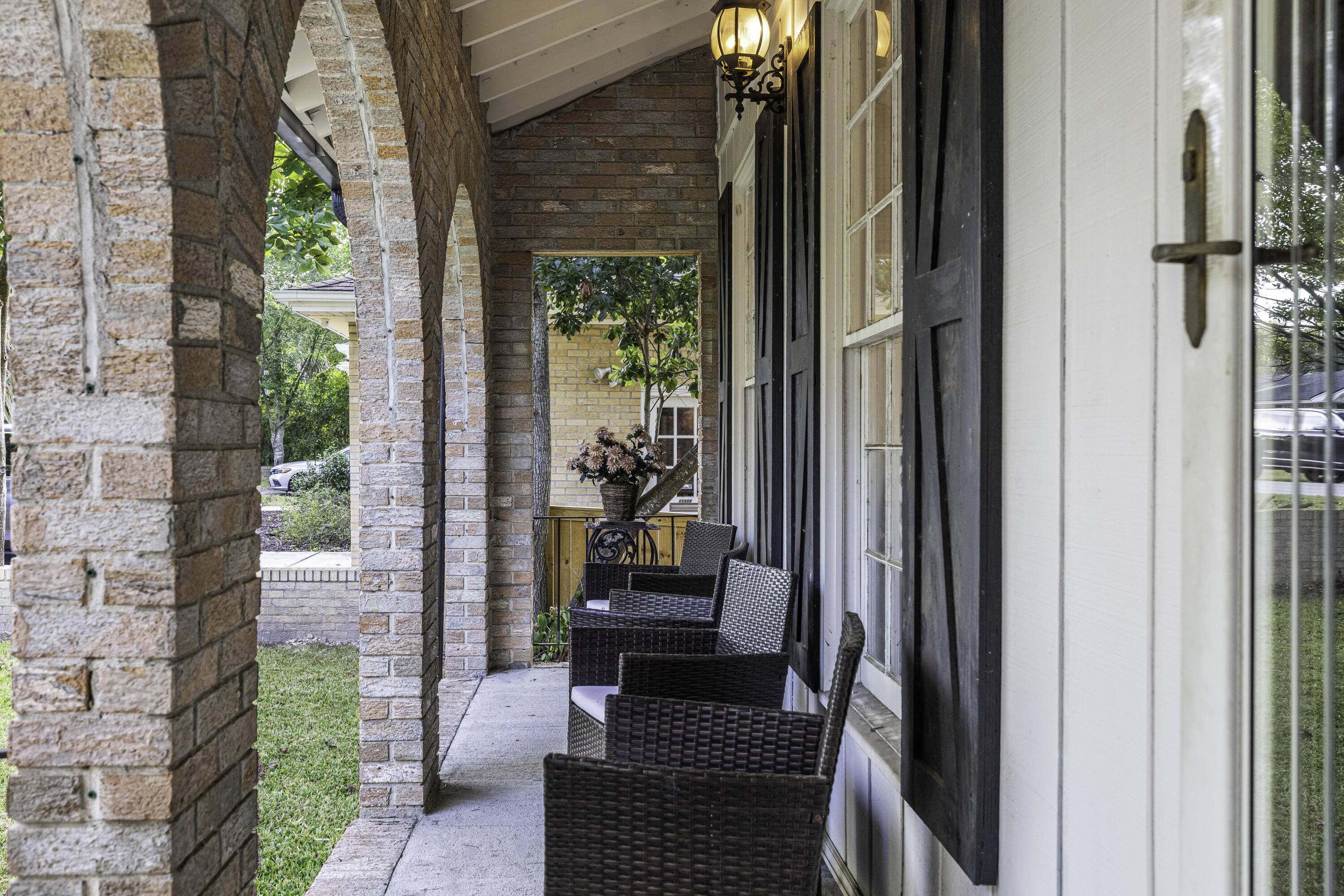 1036_Yeamans_Hall_Rd-27[1]