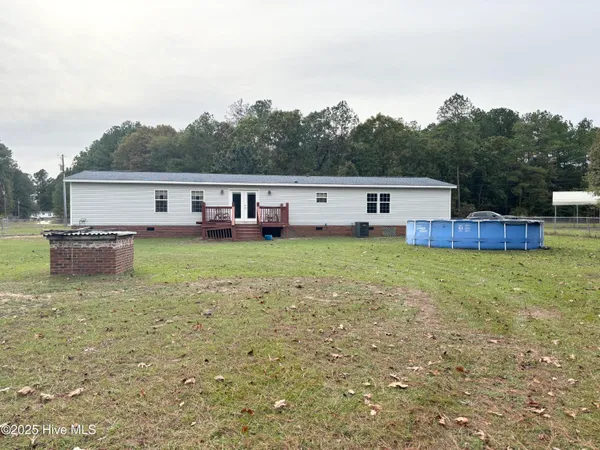 $275,000 | 371 Maysville Lane, Tar Heel, NC 28392