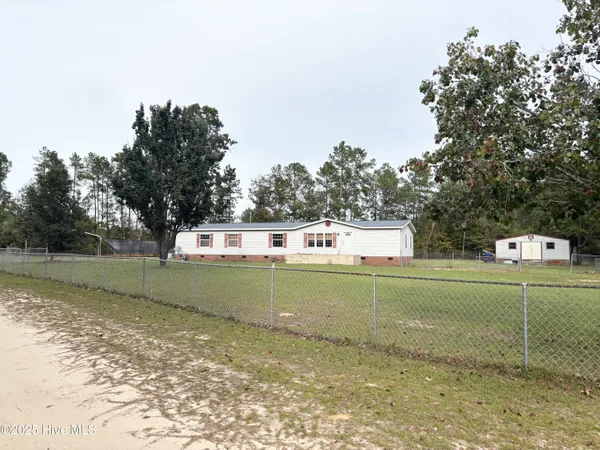 $275,000 | 371 Maysville Lane, Tar Heel, NC 28392