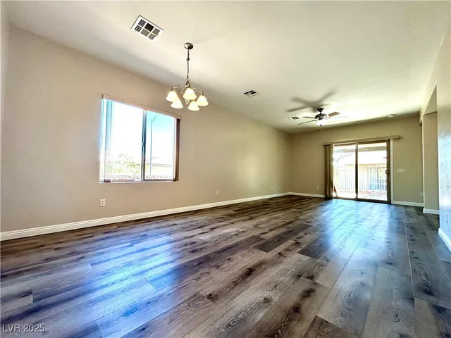 $1,838 | 6167 Saddle Horse Avenue, Las Vegas, NV 89122