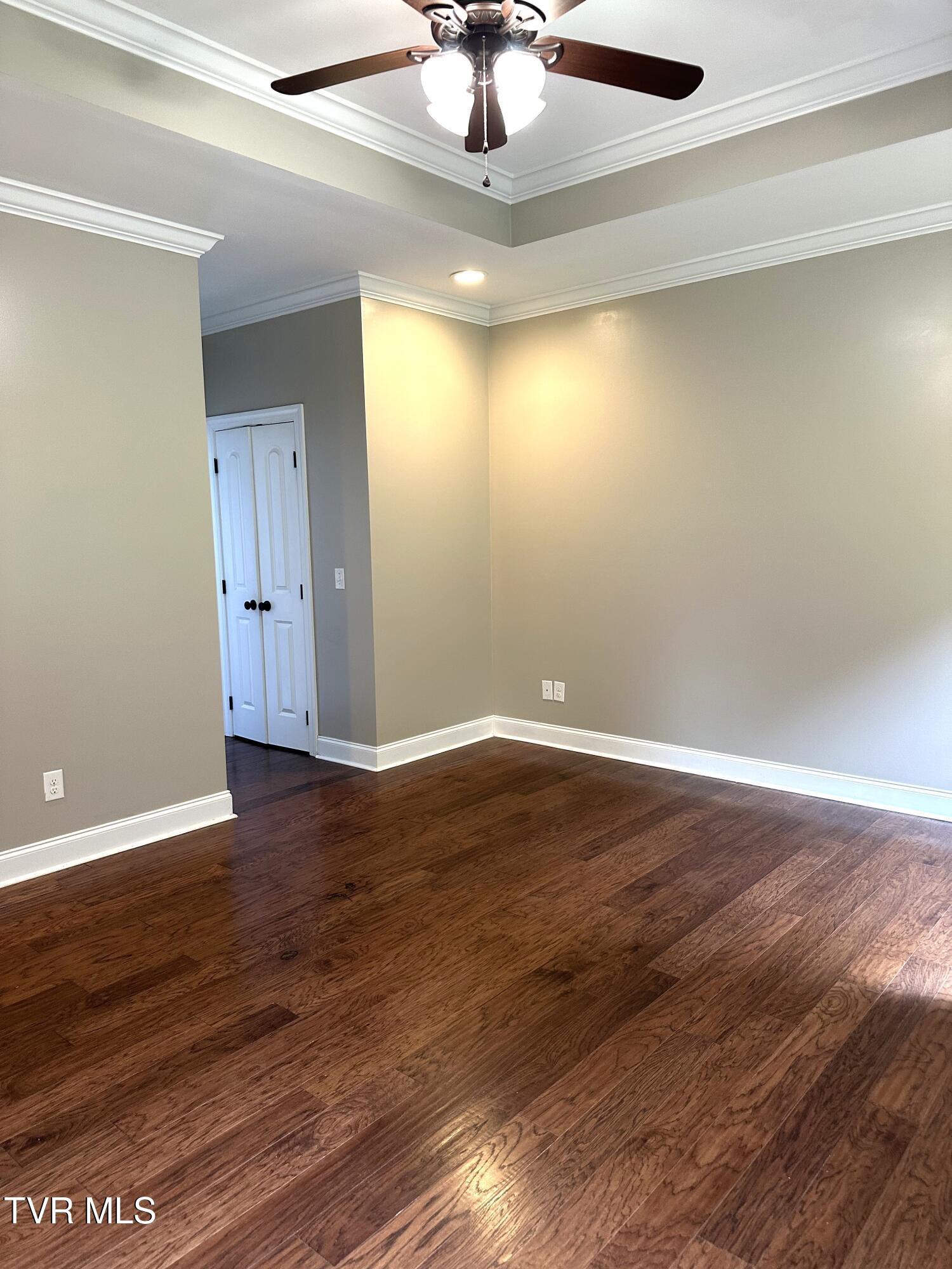 2728 Edinburgh Channel Road Kingsport, TN 37664 - Photo 28 of 69 30