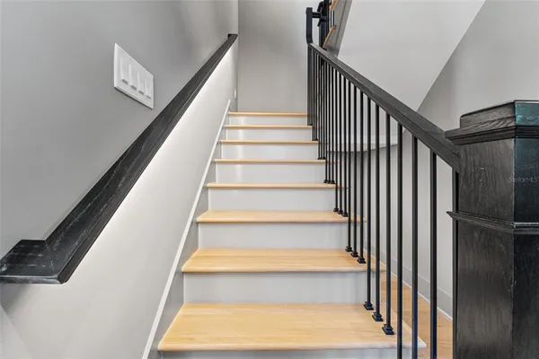 $1,999,999 | 807 West Park Avenue, Tampa, FL 33602
