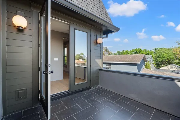 $1,999,999 | 807 West Park Avenue, Tampa, FL 33602