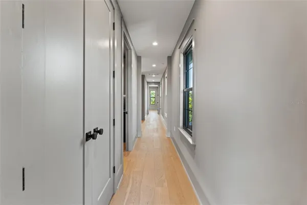 $1,999,999 | 807 West Park Avenue, Tampa, FL 33602