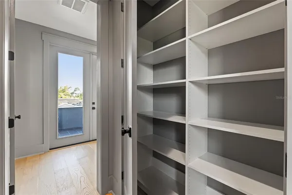 $1,999,999 | 807 West Park Avenue, Tampa, FL 33602