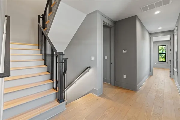 $1,999,999 | 807 West Park Avenue, Tampa, FL 33602