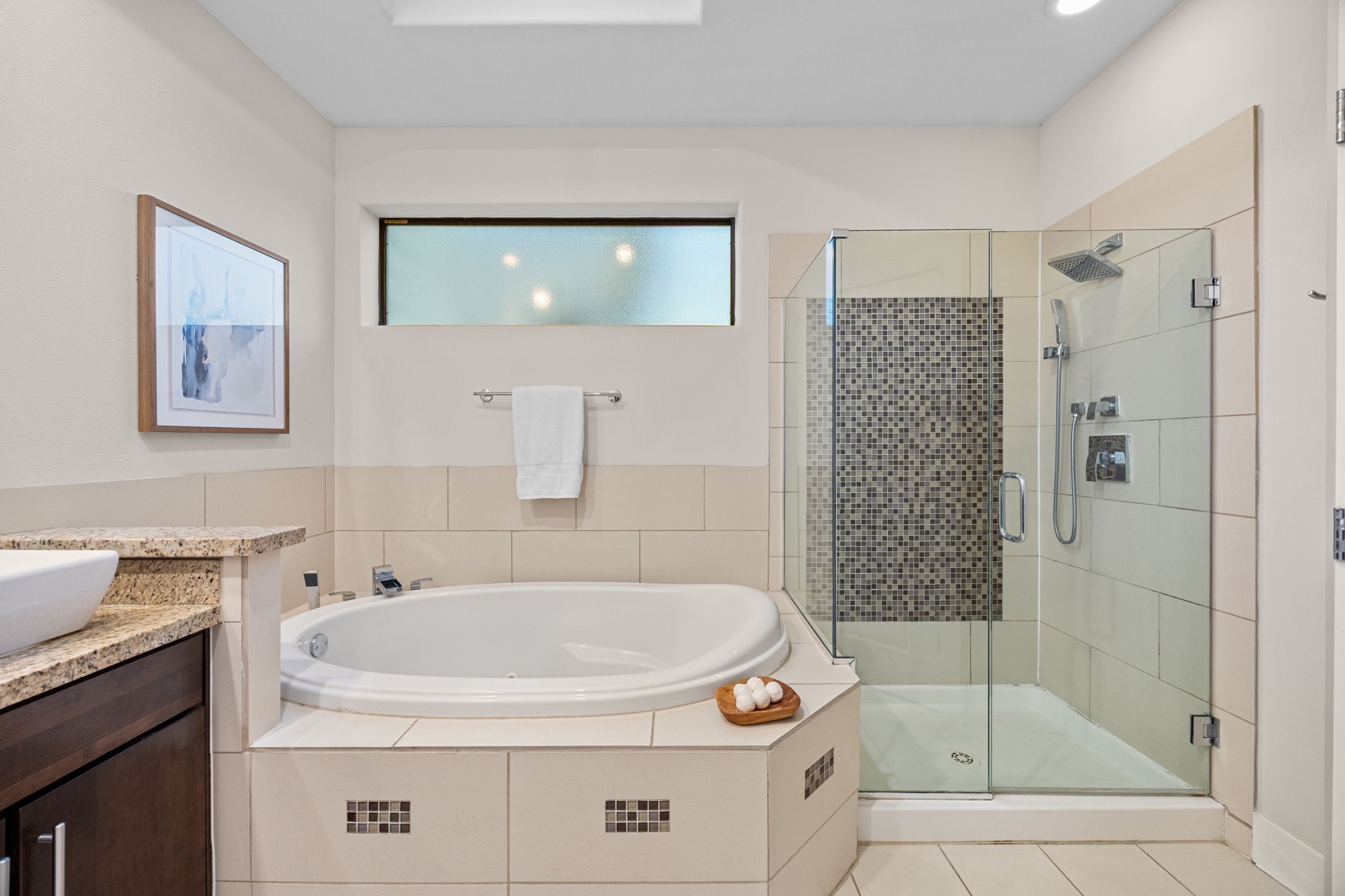 2005 Hickory Street Houston, TX 77007 - Photo 21 of 29 a bathroom with a sink and a shower