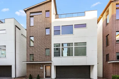 $447,000 | 2005 Hickory Street, Houston, TX 77007