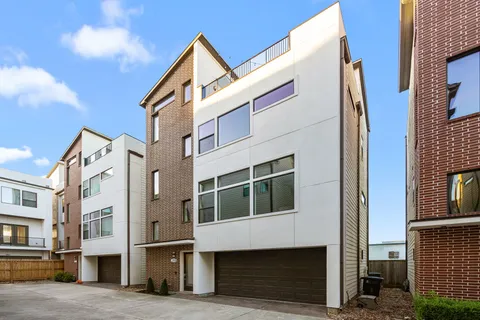 $457,000 | 2005 Hickory Street, Houston, TX 77007