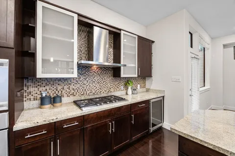 $447,000 | 2005 Hickory Street, Houston, TX 77007