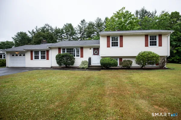 $449,000 | 36 Jamestown Circle, Wallingford, CT 06492