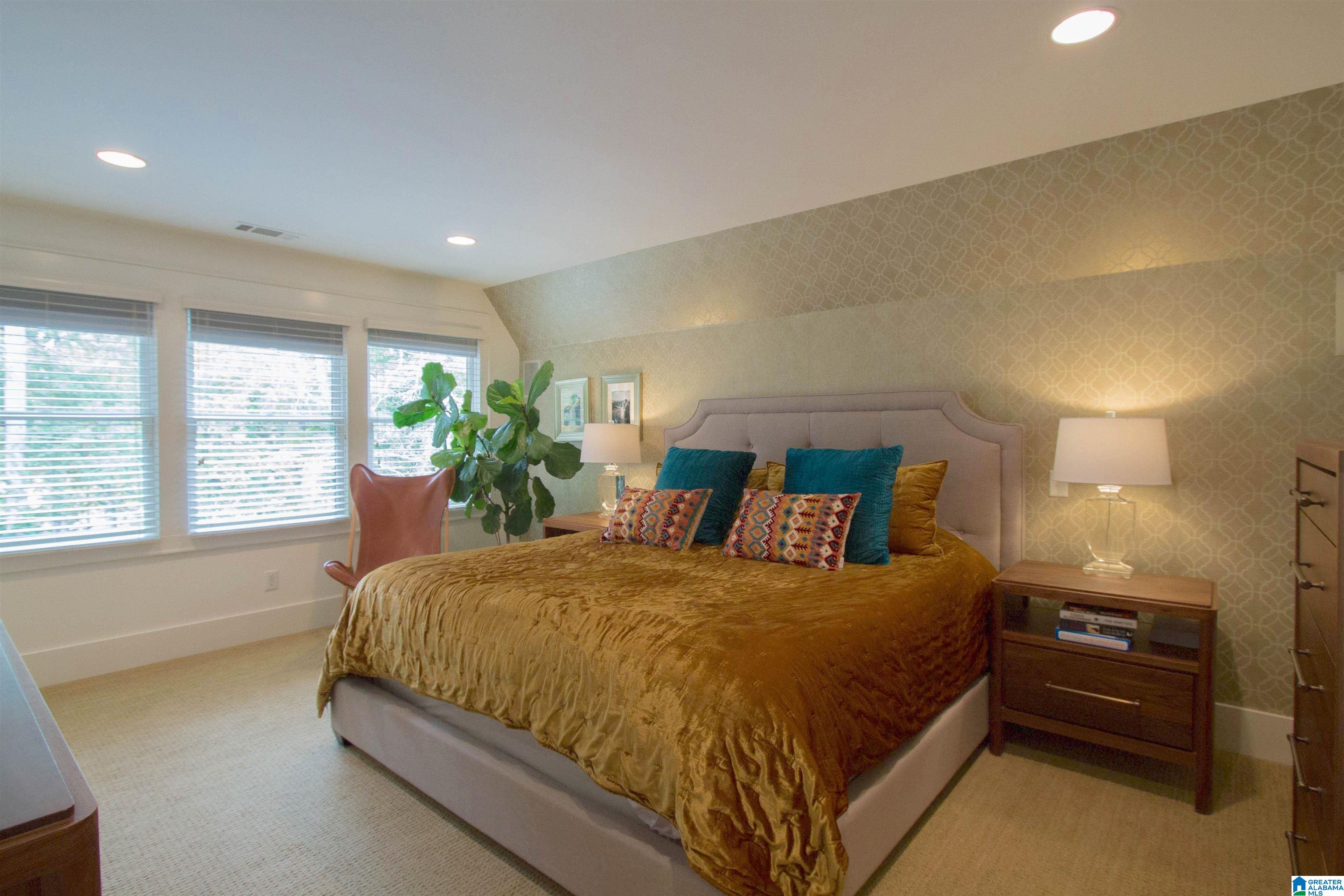3206 Whitehall Road Birmingham, AL 35209 - Photo 16 of 50