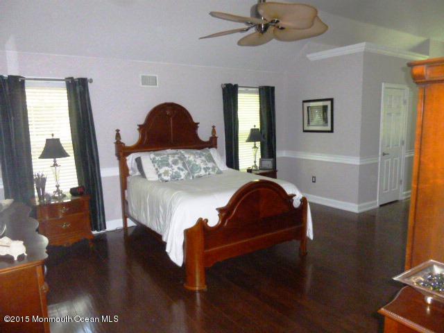 117 South Cooks Bridge Road Jackson, NJ 08527 - Photo 16 of 56 king sized master bedroom suite