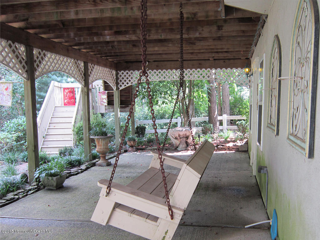 117 South Cooks Bridge Road Jackson, NJ 08527 - Photo 41 of 56 Porch-Swing