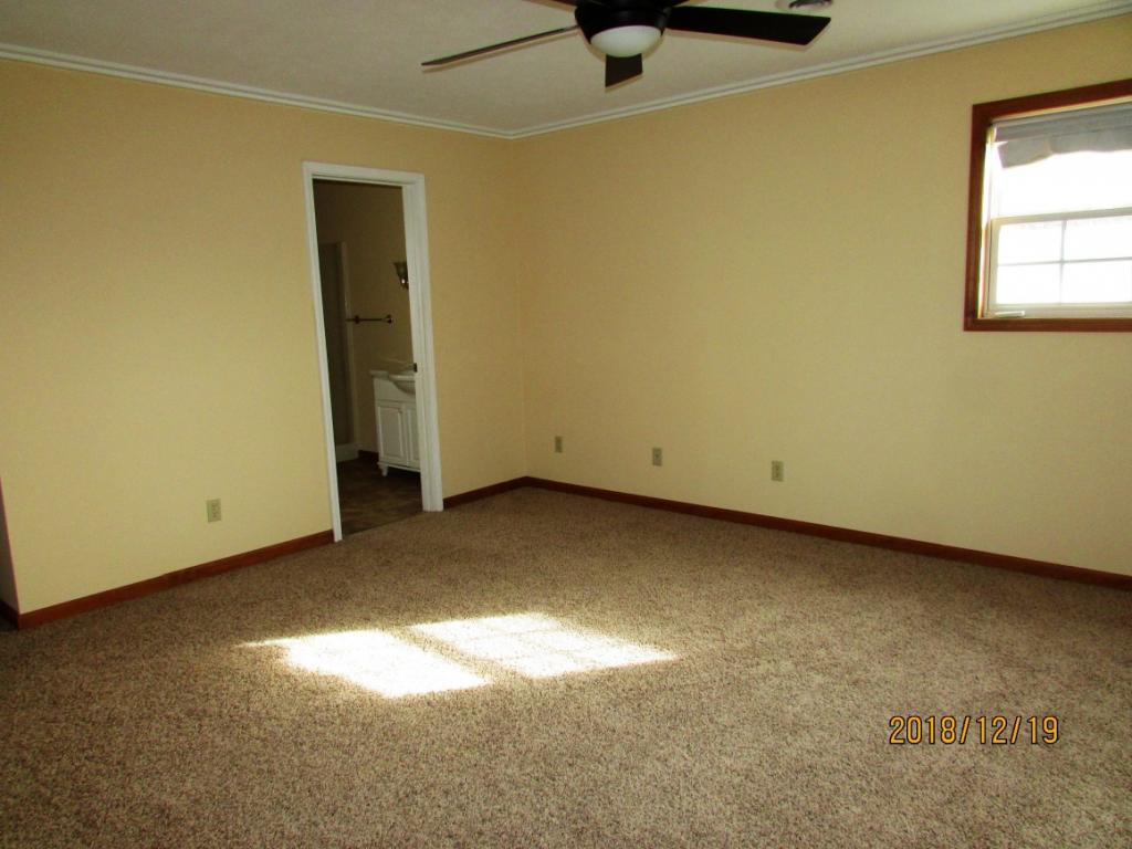 1929 Holly Creek Road Greeneville, TN 37745 - Photo 16 of 36 Photo 16