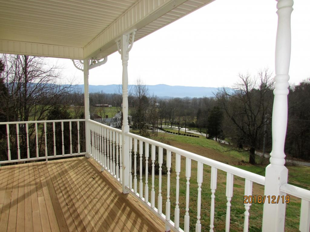 1929 Holly Creek Road Greeneville, TN 37745 - Photo 20 of 36 Photo 20