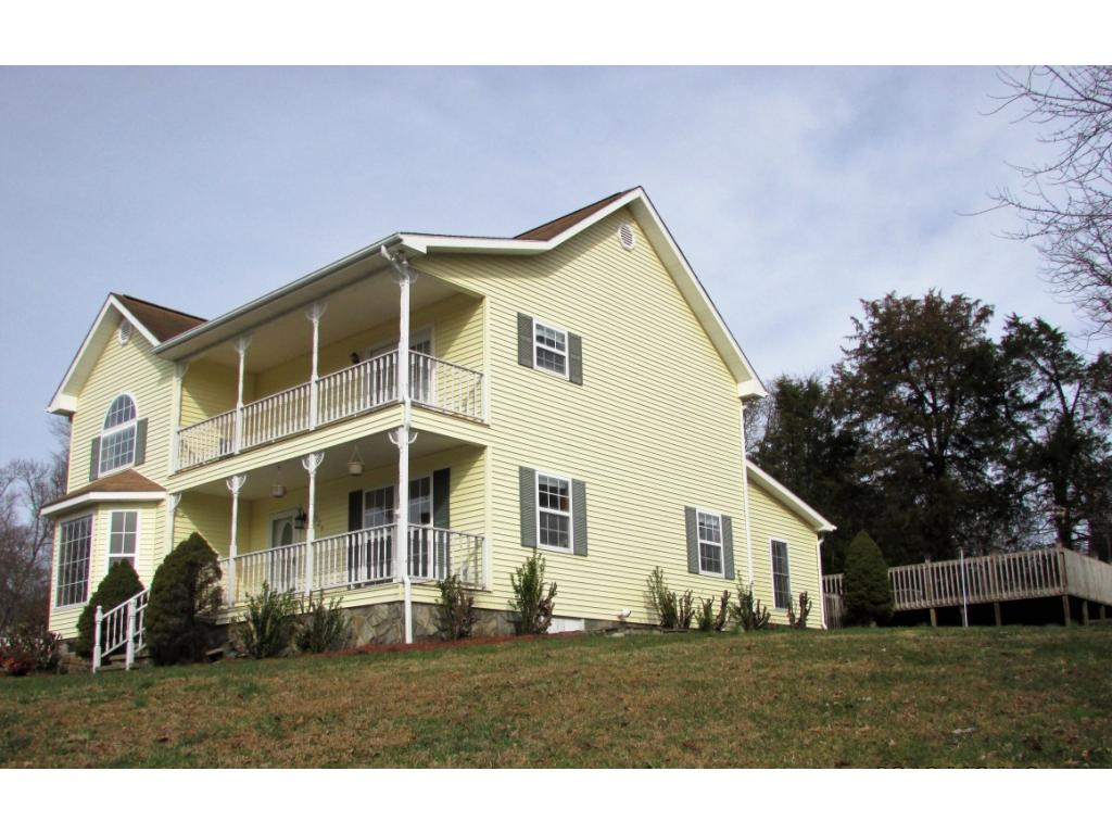 1929 Holly Creek Road Greeneville, TN 37745 - Photo 3 of 36 Photo 3