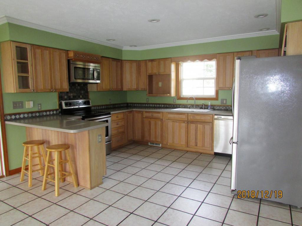 1929 Holly Creek Road Greeneville, TN 37745 - Photo 6 of 36 Photo 6