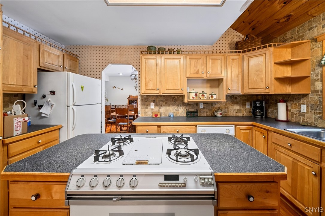 62 Co Rte 85 Granby, NY 13069 - Photo 13 of 44