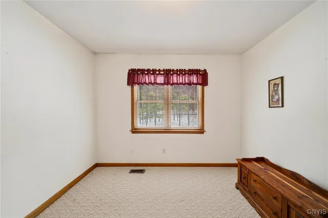 $395,000 | 62 Co Rte 85, Granby, NY 13069