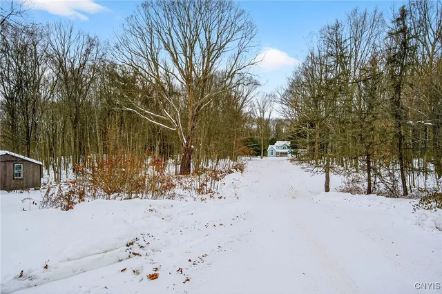 $395,000 | 62 Co Rte 85, Granby, NY 13069