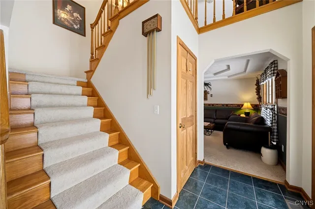 $395,000 | 62 Co Rte 85, Granby, NY 13069