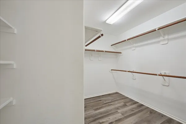 $2,150 | 3129 Sun Terrace Lane, Dickinson, TX 77539