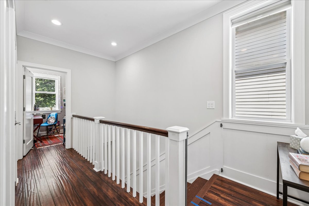 3739 North Ridgeway Avenue Chicago, IL 60618 - Photo 11 of 34