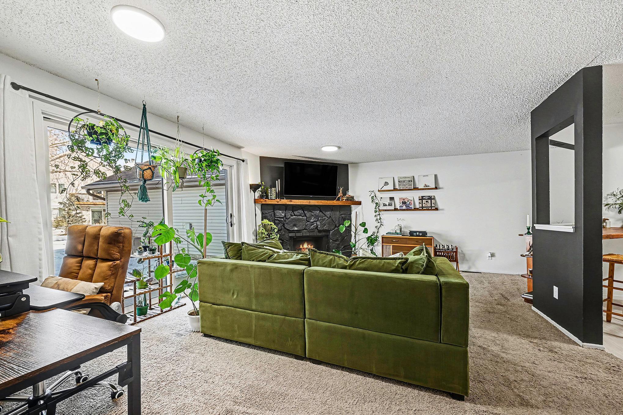 6610 162nd Court Rosemount, MN 55068 - Photo 2 of 23